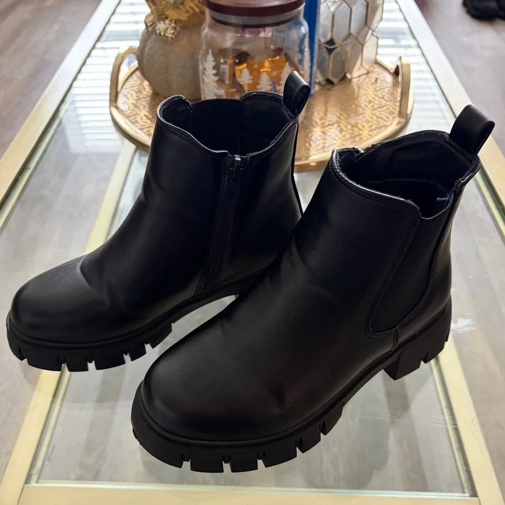 MIA Kids Black Ankle Boots